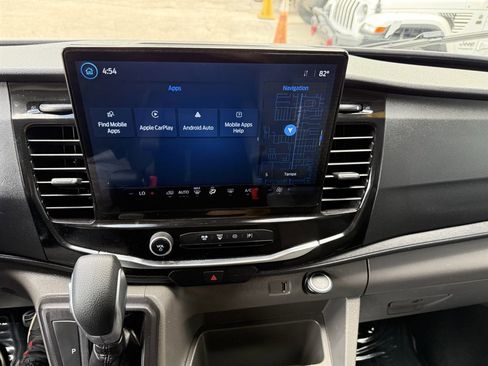 Used 2023 Ford Transit 350 XLT image 29