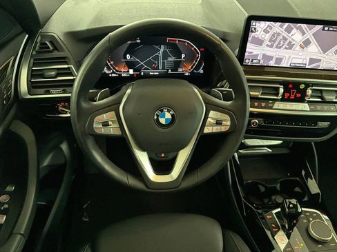 Used 2023 BMW X4 xDrive30i w/ Premium Package image 14