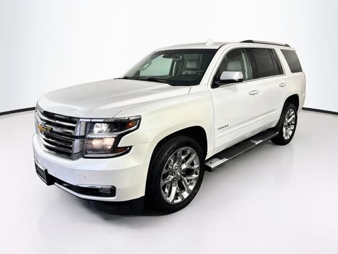 Used 2017 Chevrolet Tahoe Premier AWD/4WD image 3