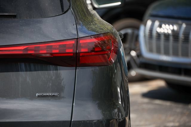 Certified 2025 Audi Q5 Premium AWD/4WD image 30