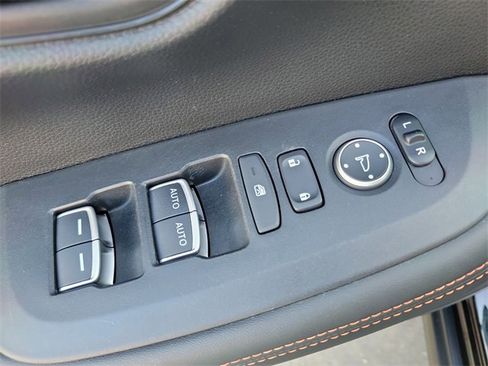 Certified 2023 Honda HR-V Sport image 19