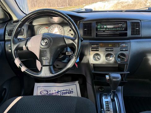 Used 2006 Toyota Corolla S image 10
