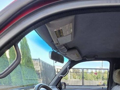 Used 1999 Toyota Tacoma SR5 image 13