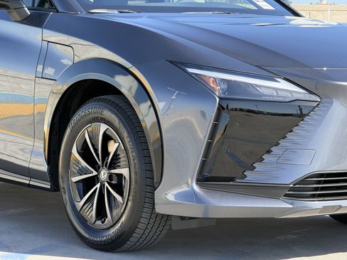 New 2026 Lexus RZ 350e RZ 350e Premium image 4