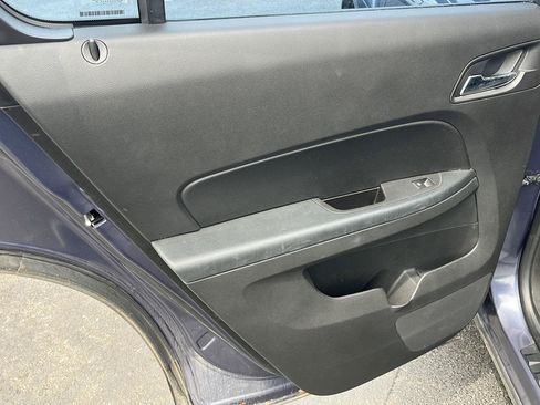 Used 2014 Chevrolet Equinox LS FWD image 21
