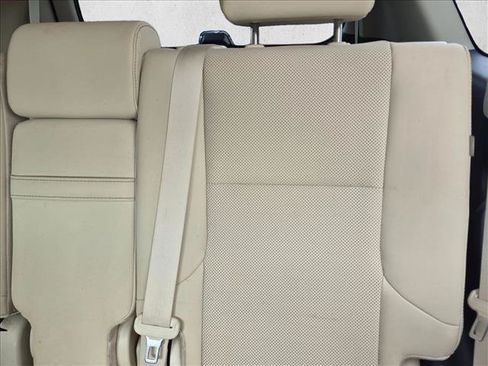 Used 2023 Lexus GX 460 Premium w/ Premium Package AWD/4WD image 12