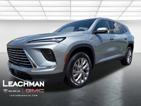 Used 2026 Buick Enclave Preferred AWD/4WD image 9