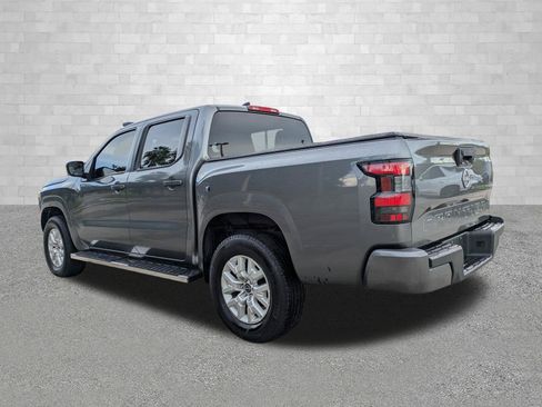 Used 2023 Nissan Frontier SV AWD/4WD image 4