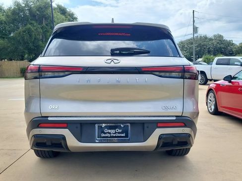 Used 2023 INFINITI QX60 Luxe w/ Cargo Package FWD image 11