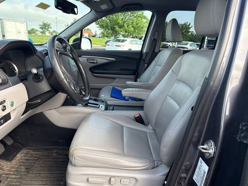 Used 2019 Honda Ridgeline RTL-T image 17