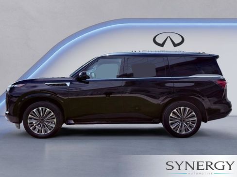 Certified 2026 INFINITI QX80 Luxe AWD/4WD image 8