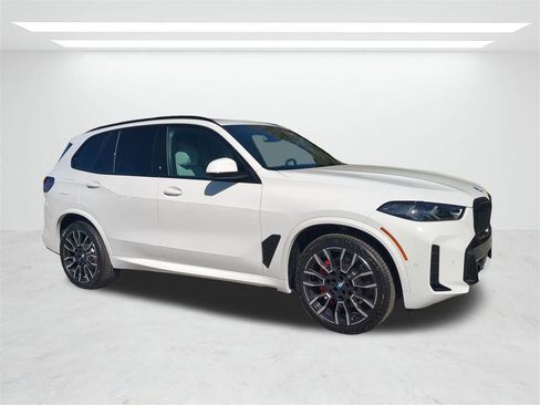New 2026 BMW X5 xDrive40i w/ M Sport Package image 2