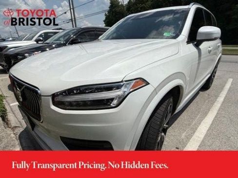 Used 2020 Volvo XC90 T6 Momentum w/ Protection Package Premier AWD/4WD image 14