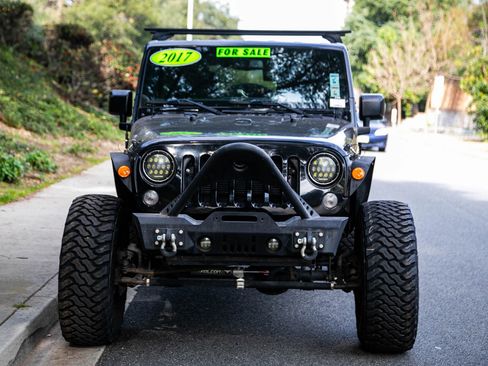 Used 2017 Jeep Wrangler Unlimited Sport w/ Quick Order Package 24S image 2