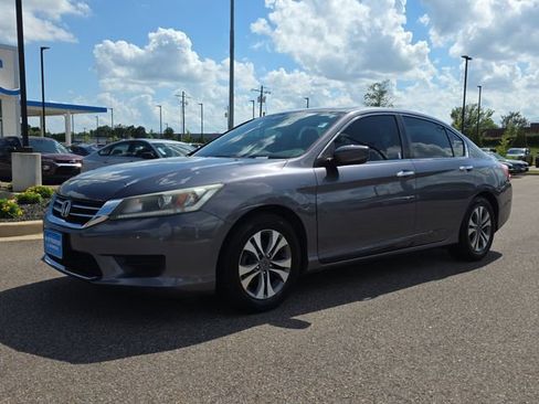 Used 2015 Honda Accord LX image 7