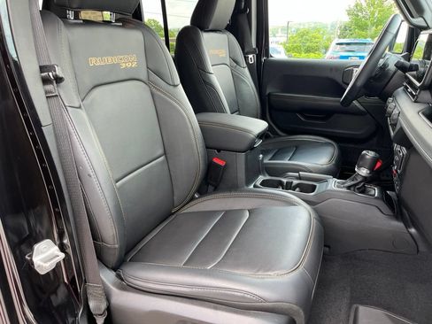 Used 2024 Jeep Wrangler Unlimited Rubicon 392 AWD/4WD image 30