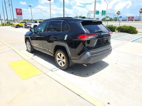 Used 2021 Toyota RAV4 LE w/ Carpet Mat Package (TMS) FWD image 6