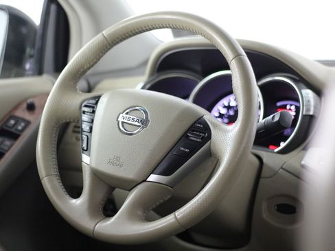 Used 2012 Nissan Murano LE w/ Platinum Pkg AWD/4WD image 10