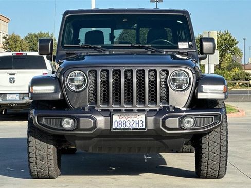 Used 2021 Jeep Gladiator Overland image 9