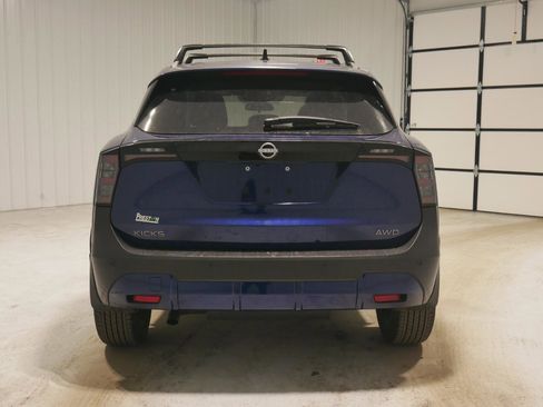 New 2026 Nissan Kicks SV image 6