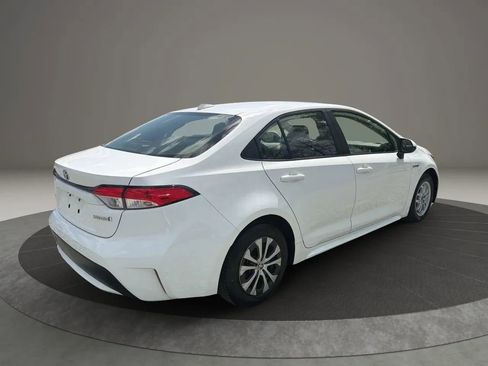 Used 2020 Toyota Corolla LE FWD image 16