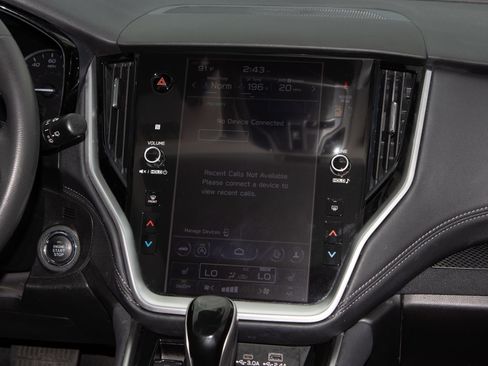 Used 2023 Subaru Outback Premium image 17