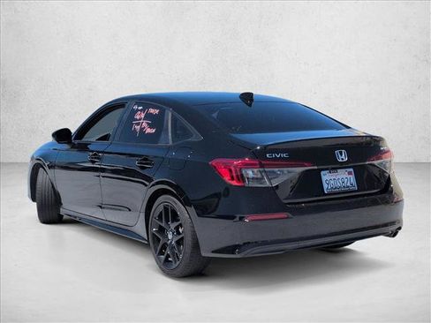 Used 2023 Honda Civic Sport image 8