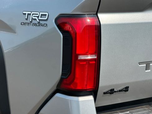 Used 2024 Toyota Tacoma TRD Off-Road AWD/4WD image 29