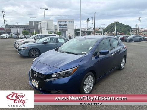 Used 2023 Nissan Leaf S FWD image 1