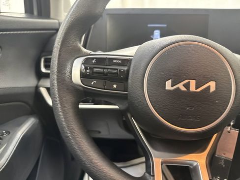 Certified 2024 Kia Sportage LX image 17