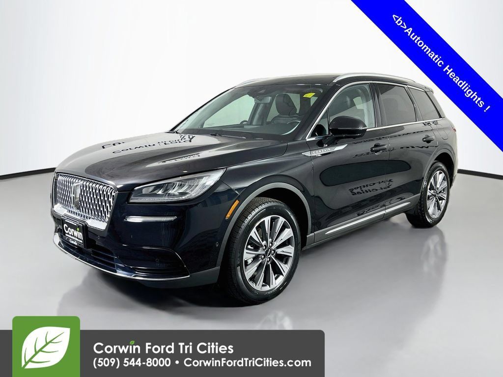 Used 2022 Lincoln Corsair Reserve w/ Equipment Group 201A AWD/4WD image 5