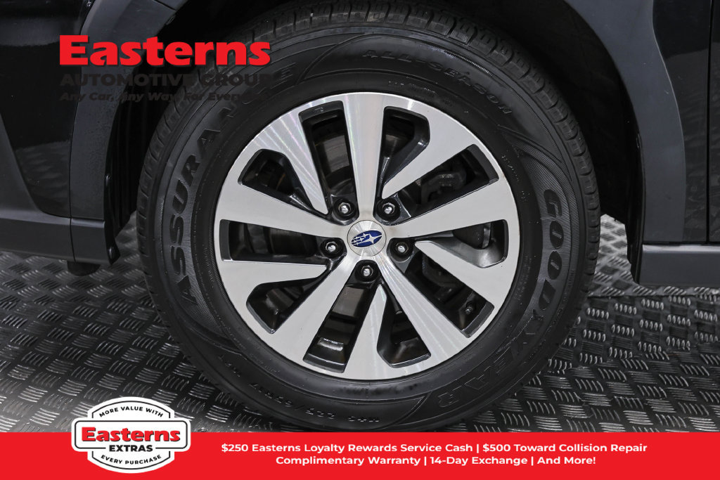 Used 2023 Subaru Outback Premium AWD/4WD image 31