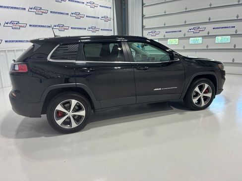 Used 2021 Jeep Cherokee Limited AWD/4WD image 6