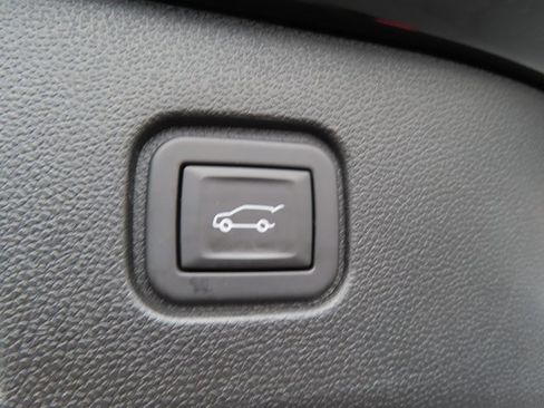 Used 2024 Chevrolet Blazer EV RS image 38