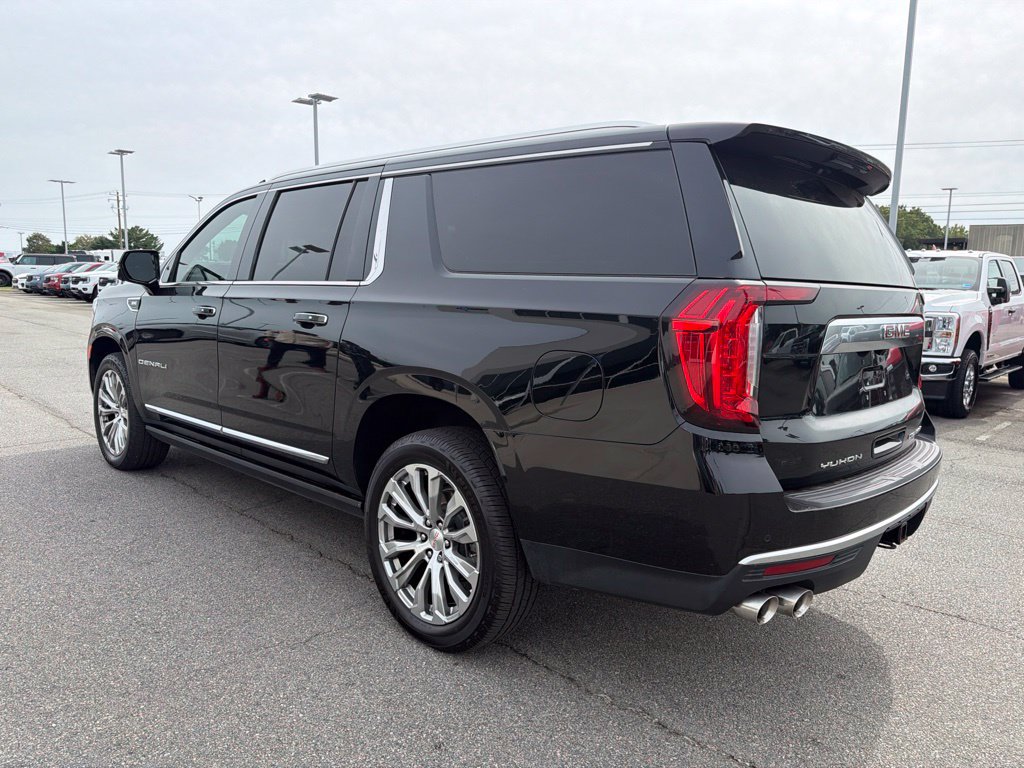 Used 2022 GMC Yukon XL Denali w/ Max Trailering Package AWD/4WD image 6