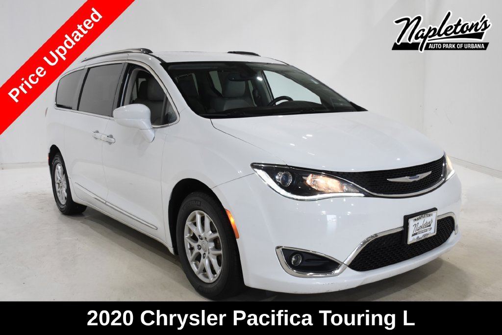 Used 2020 Chrysler Pacifica Touring-L FWD image 1