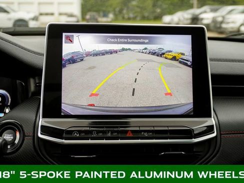 Used 2023 Jeep Compass Trailhawk image 16