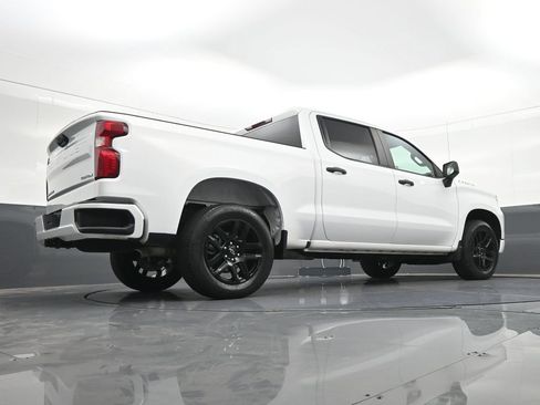 Used 2023 Chevrolet Silverado 1500 Custom RWD image 28