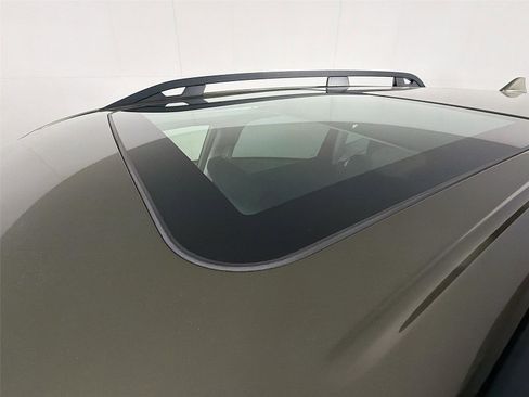 Used 2023 Subaru Forester Premium image 14