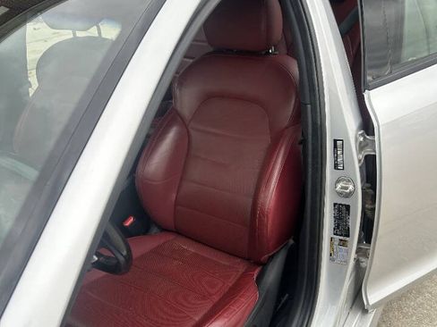 Used 2018 Kia Stinger GT2 image 31