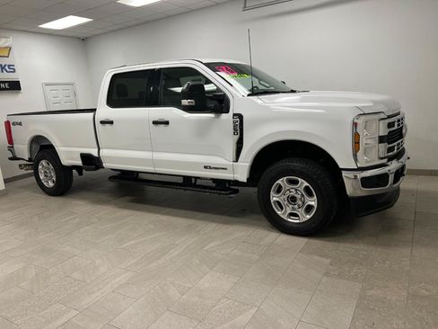 Used 2026 Ford F250 XLT AWD/4WD image 15