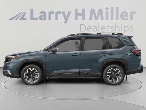 Used 2026 Subaru Forester Premium AWD/4WD image 3