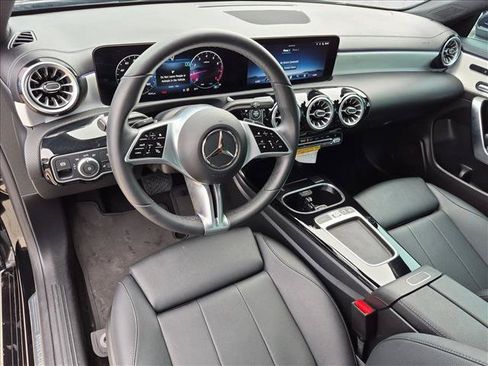 Used 2026 Mercedes-Benz CLA 250 image 10