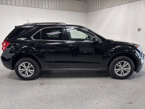 Used 2017 Chevrolet Equinox LT w/ Convenience Package image 8