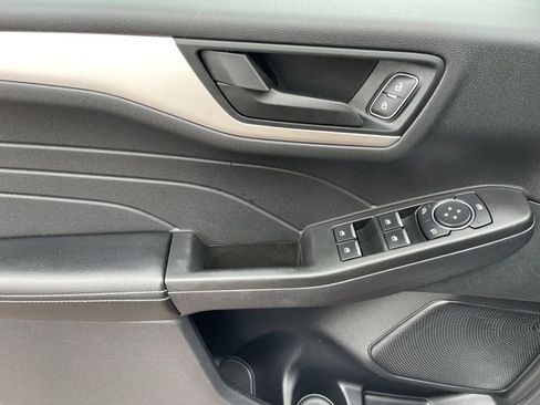 Used 2022 Ford Escape S AWD/4WD image 13