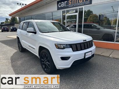 Used 2020 Jeep Grand Cherokee Altitude