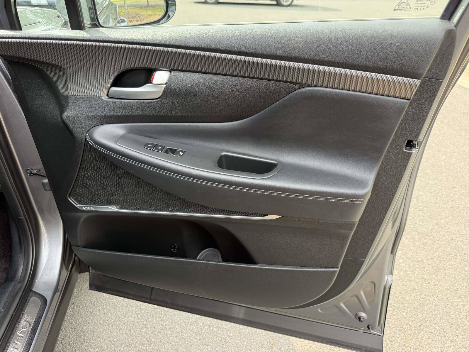 Used 2019 Hyundai Santa Fe Limited AWD/4WD image 14