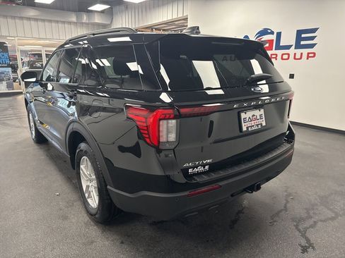 New 2026 Ford Explorer Active AWD/4WD image 8