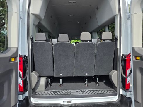 Used 2024 Ford Transit 350 XLT RWD image 19