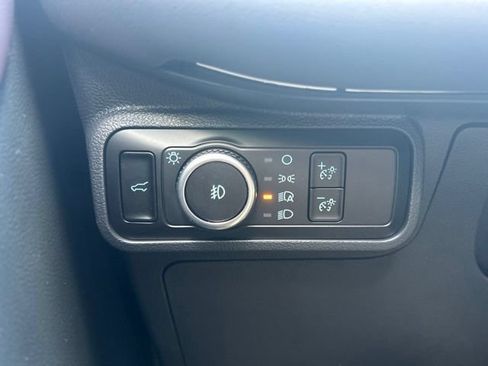 Used 2025 Ford Explorer Platinum RWD image 33